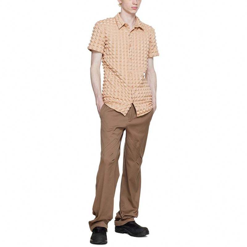 OEM v&yacute;robce Custom Summer Style P&aacute;nsk&yacute; čtvercov&yacute; l&iacute;mec Vysoce kvalitn&iacute; polyesterov&aacute; m&oacute;dn&iacute; košile s kr&aacute;tk&yacute;m ruk&aacute;vem pro muže