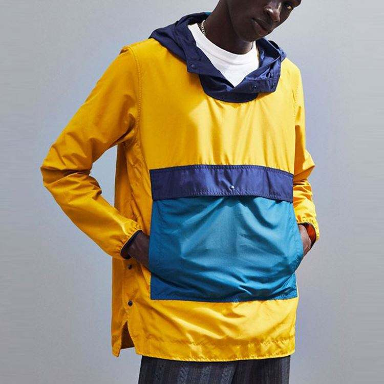 China Factory Custom Jakke til M&aelig;nd Colorblocked Voyage Anorak Windbreaker Jakker