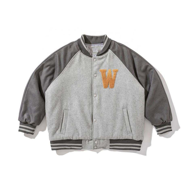 OEM-tillverkare Anpassade herrkl&auml;der Baseball Uniform Color Block Chenille Broderad Casual Coat Jacka