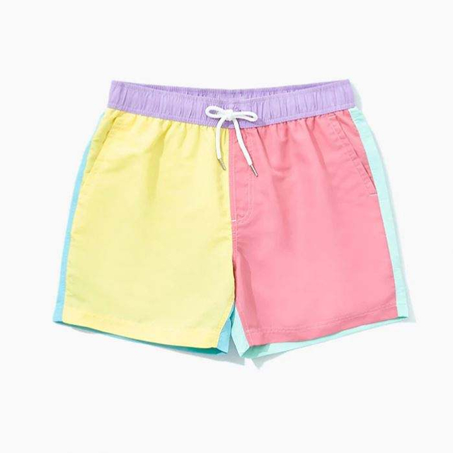 ขายส่งกางเกงขาสั้นว่ายน้ำชายแบบกำหนดเองกางเกงขาสั้นชายหาด Drawstring บล็อกสีสำหรับผู้ชาย