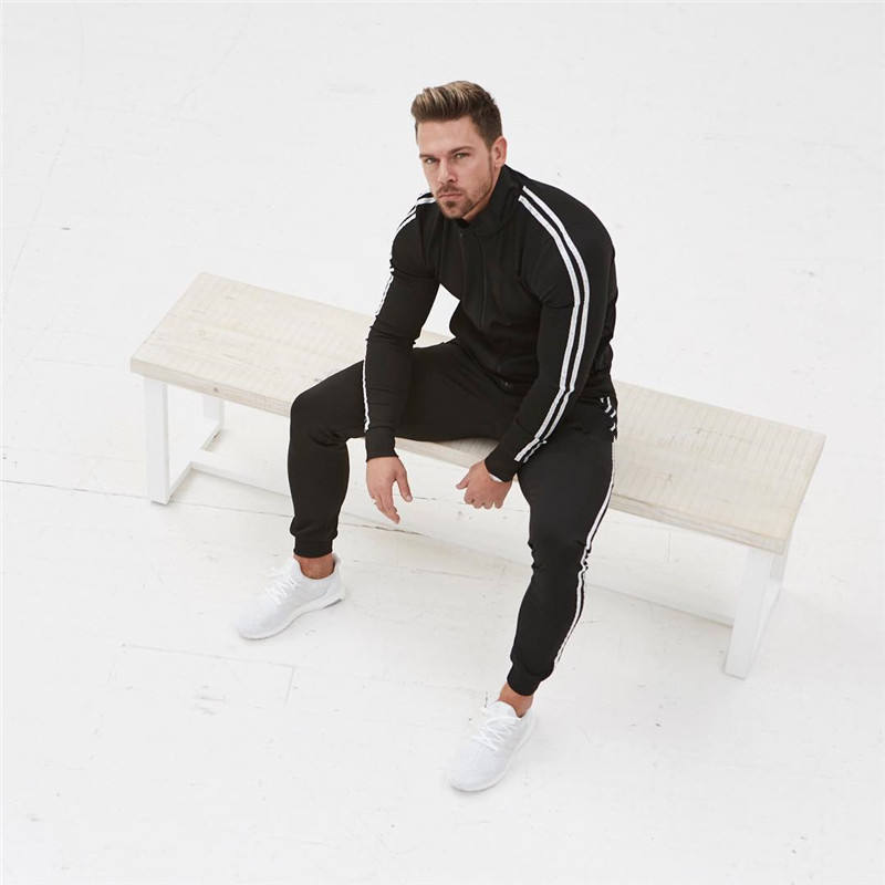 Projektanci Producenci Slim Fit Poliester Chłopcy Gym Sport 2 sztuki Niestandardowa etykieta Męskie dresy
