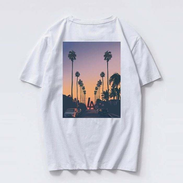 Engros h&oslash;jkvalitets vintage T-shirt brugerdefineret tropisk trykt sommer kort&aelig;rmede grafiske t-shirts til m&aelig;nd