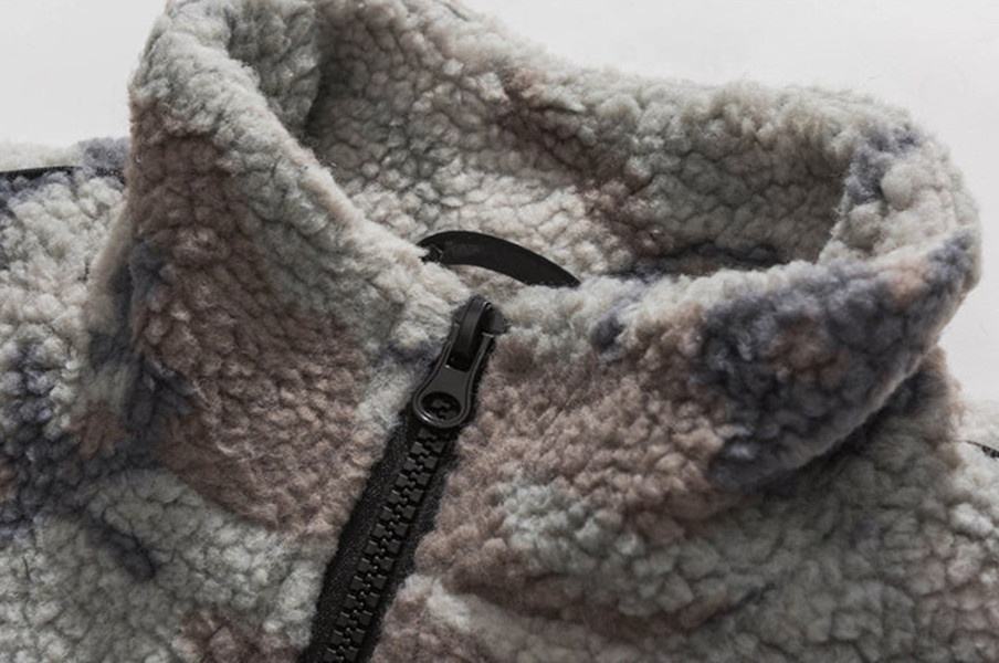 Giacca in pile polare mimetica alla moda imbottita in cotone personalizzata dal produttore Oem