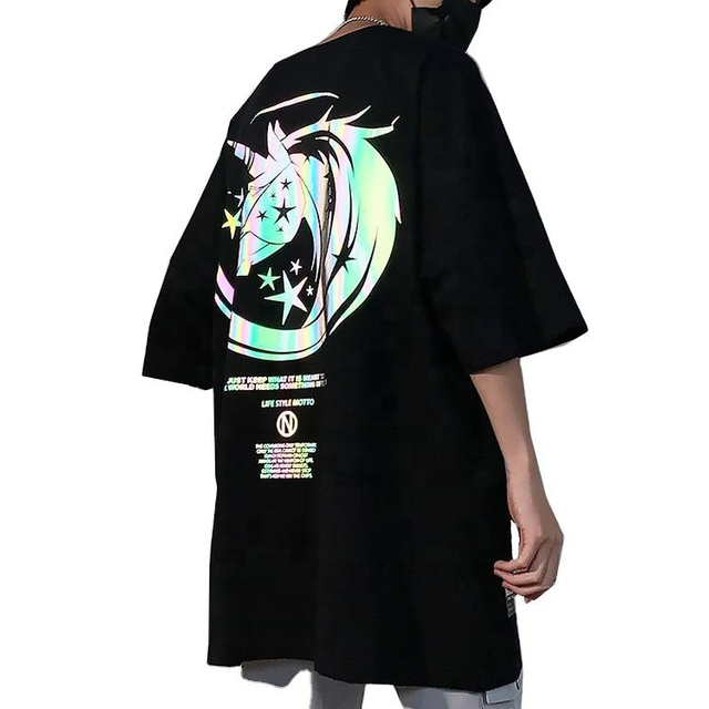 Aangepaste T-shirts met korte mouwen, unisex 100% katoen, reflecterende bedrukte logo-t-shirts