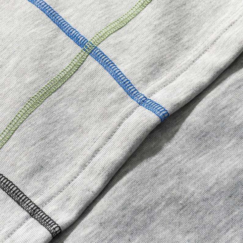 OEM-Hersteller individuelles Logo Gro&szlig;handel neuer Stil Destroyed Fray Cut Hem Herren Kapuzenpullover Hip Hop Broken Hole Designer Hoodies