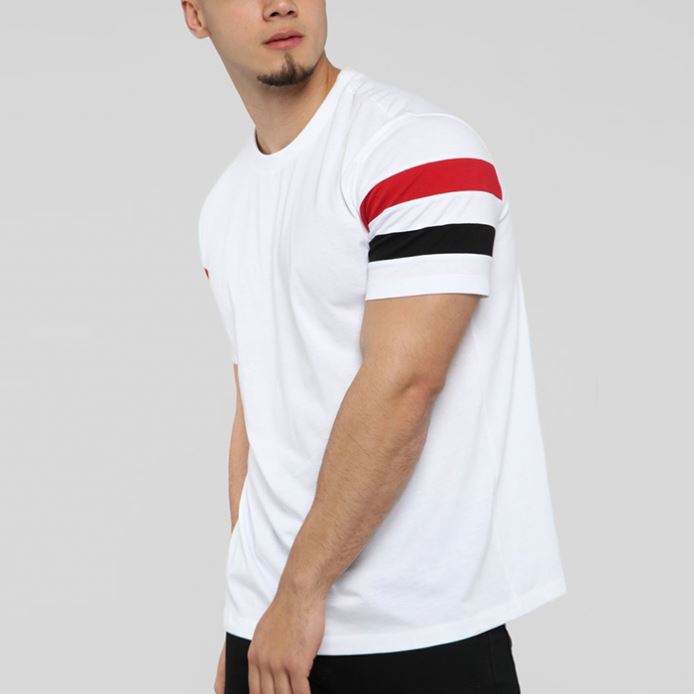 T-shirt maniche a righe con stampa personalizzata T-shirt bianca girocollo a maniche corte da uomo sfusa