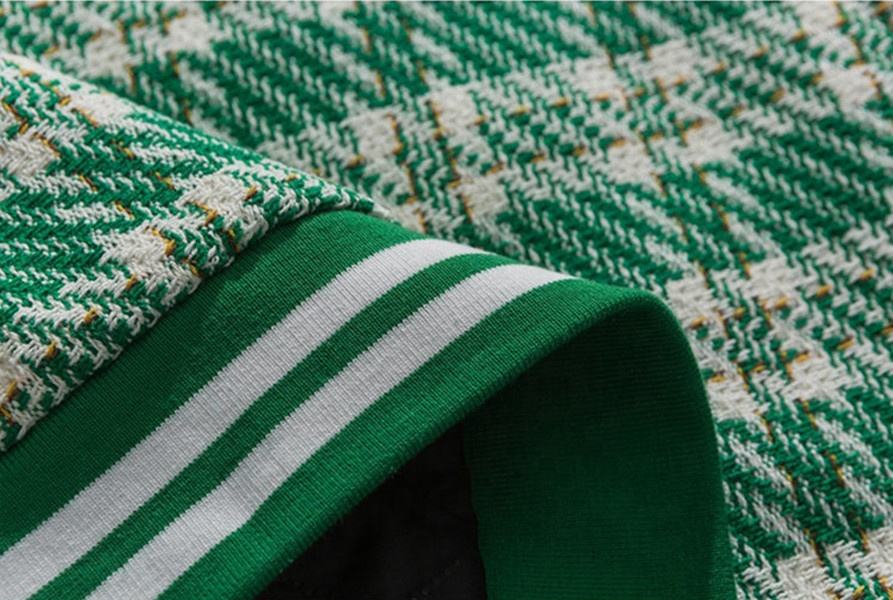 Oem ထုတ်လုပ်သူ စိတ်ကြိုက်အမျိုးသားများအတွက် ချည်သားအဖုံးပါသော အလင်းအမှောင်အရောင် ချုပ်ရိုးအင်္ကျီလက်တို သေးငယ်သော ချည်သားအင်္ကျီ