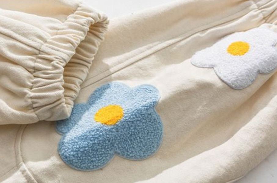 Pantalons pour hommes, fabricant OEM, Leggings amples brod&eacute;s avec appliques, jogging d&eacute;contract&eacute; de rue, pantalons personnalis&eacute;s pour hommes