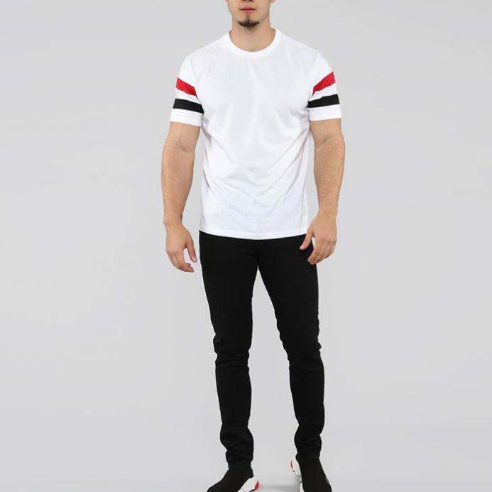 T-shirt maniche a righe con stampa personalizzata T-shirt bianca girocollo a maniche corte da uomo sfusa