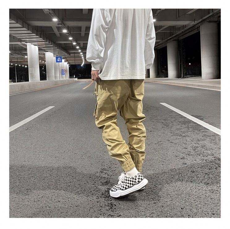 Produttore OEM 2022 Prodotti Pantaloni da jogging con giacca a vento dal taglio ampio Pantaloni sportivi con tasca multi-zip in nylon Pantaloni cargo